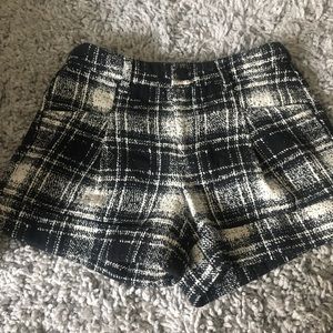Plaid professional shorts